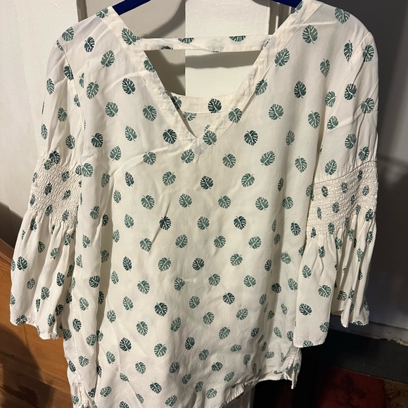 Loft Blouse - Picture 2 of 3